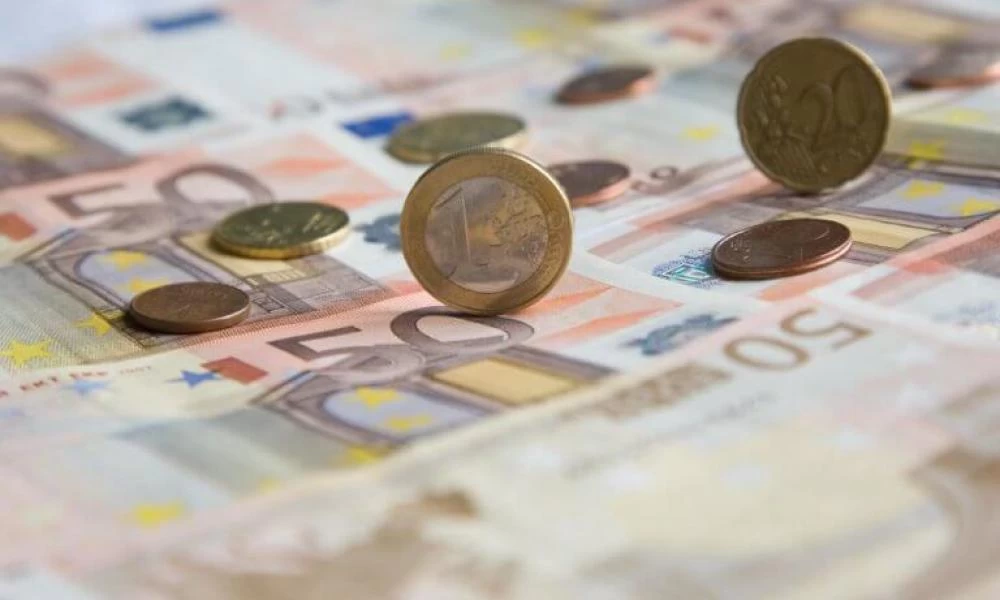 Επίδομα 800 ευρώ: Αναλυτικά οι νέες κατηγορίες δικαιούχων